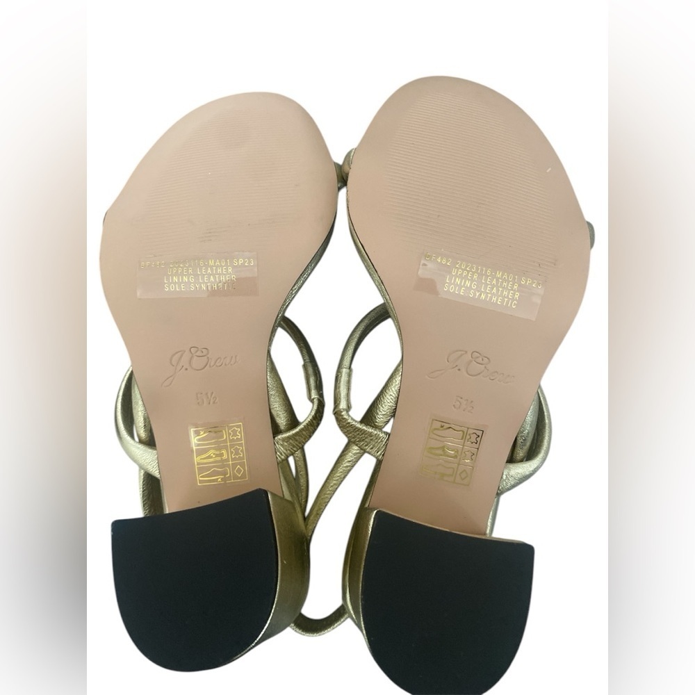 J.crew lucie slingback block-heel sandals in metallic leather
Elegant size 5 1/2 - Picture 3 of 7